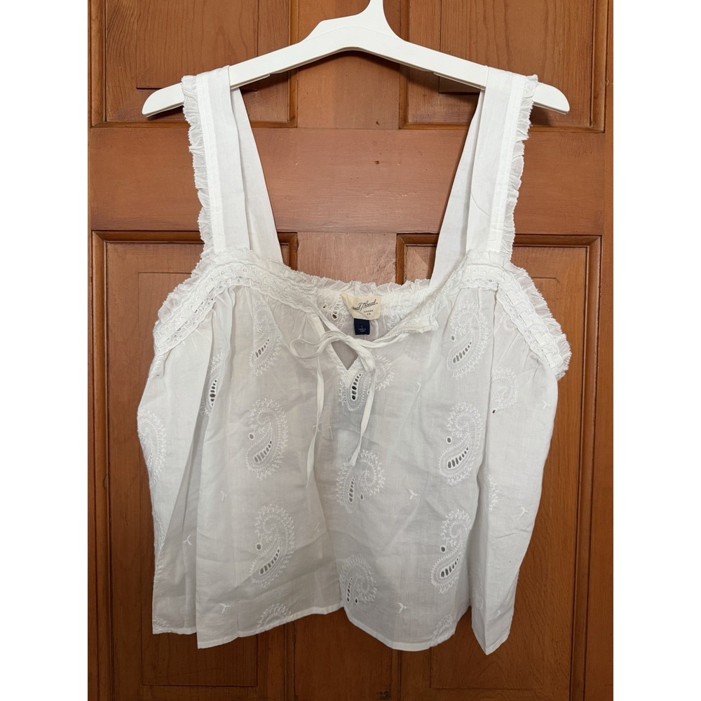 Women's Universal Thread Sleeveless Eyelet Paisley Embroidered Crop Top Large